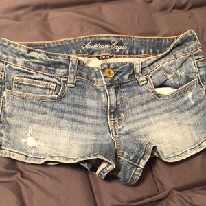 AE jean shorts sz 6